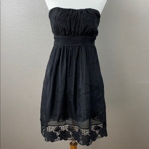 Forever 21 black strapless dress w/ floral lace